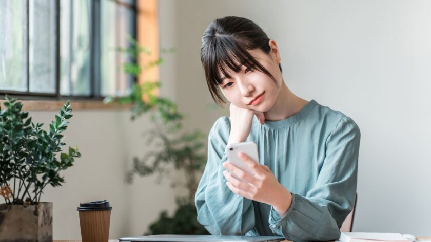 スマホ バッテリー